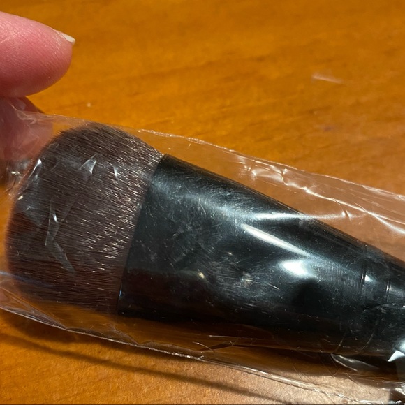 Bareminerals Luxe Performance Brush - Picture 4 of 9